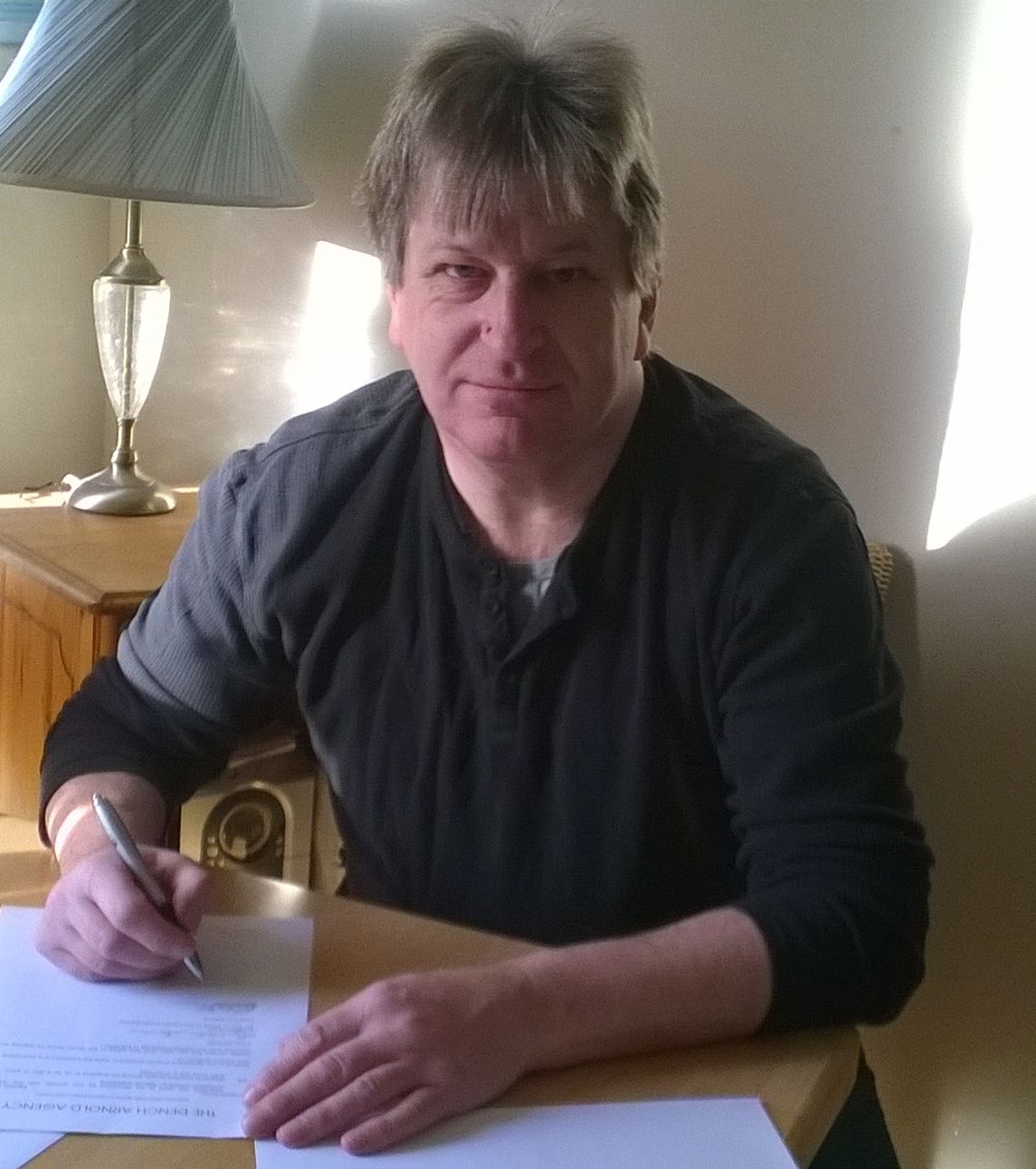Nicholas Gibbs signs with agent - 5 March 2015